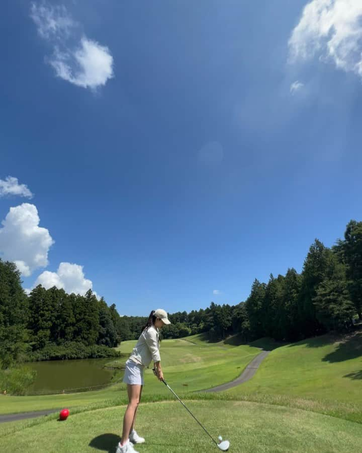 園都のインスタグラム：「ラウンドレッスン🏌️‍♀️ #golf #golfswing #golfgirl #golf  #ゴルフスイング #ゴルフレッスン」