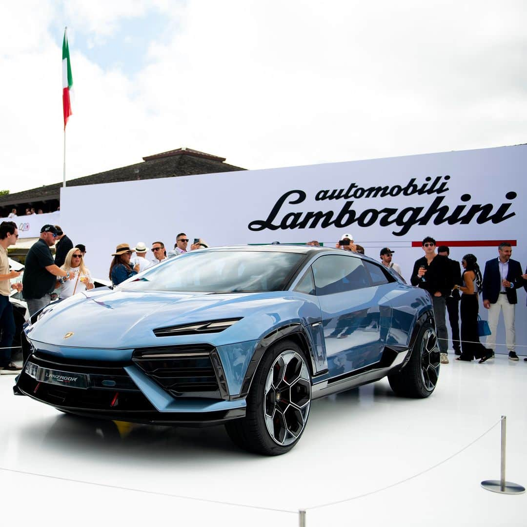 ランボルギーニさんのインスタグラム写真 - (ランボルギーニInstagram)「An exhilarating vibe filled the air at Quail during Monterey Car Week in California, enchanting all those present.  The source of this excitement? None other than the Lamborghini Lanzador, our first 100% fully electric Ultra GT, that merges the exceptional high-performance qualities of Revuelto with the adaptable nature of Urus.  This harmonious convergence perfectly embodies our Cor Tauri strategy, propelling us into the future of electrification.  #Lamborghini #Lanzador #DesignedByNewDesires」8月19日 18時48分 - lamborghini