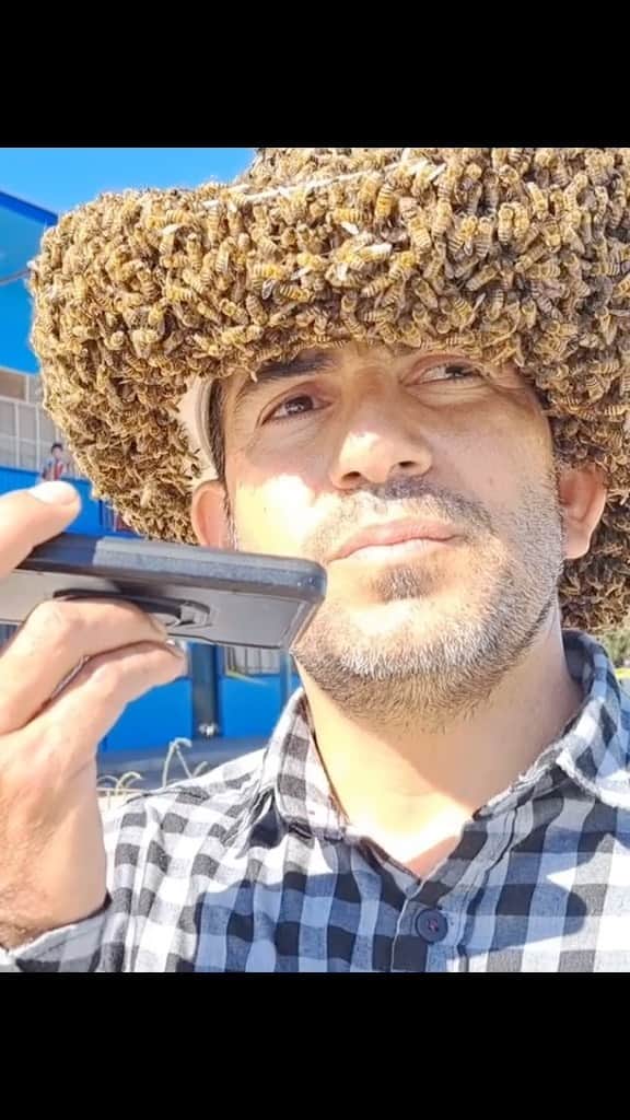 ウィル・スミスのインスタグラム：「There’s not enough epi pens in the world for this nonsense 📹: @beesmexico」