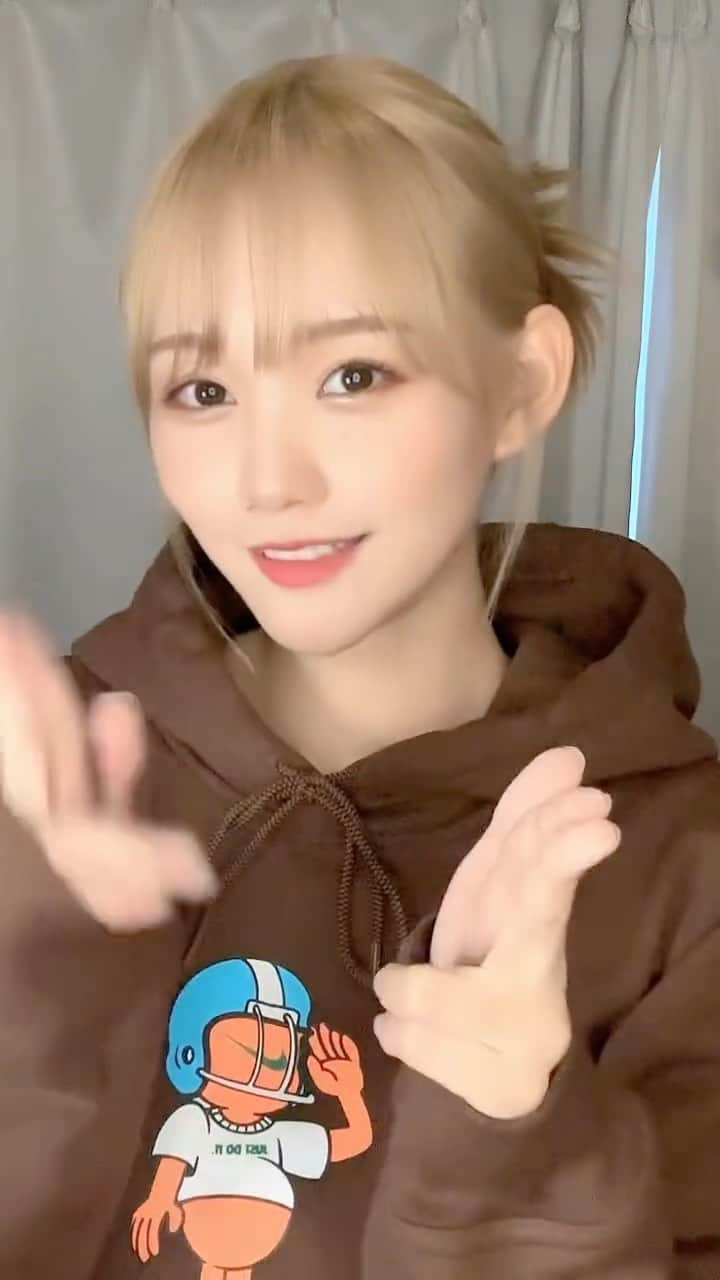 保﨑麗のインスタグラム：「この歌最近よく聴いてる🤤  #TIKtok #オオカミ」