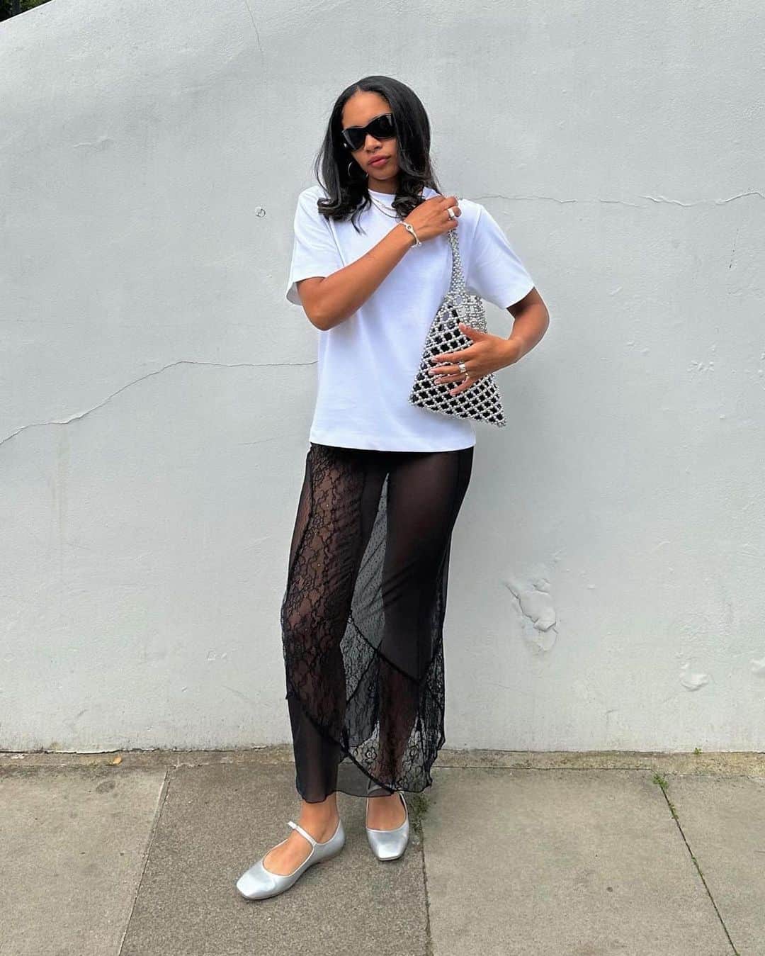 トップショップのインスタグラム：「Our word of the day: balletcore.  #TopshopMuse @sm.luke wears our premium tee [117188382] + lace skirt [131689897]」