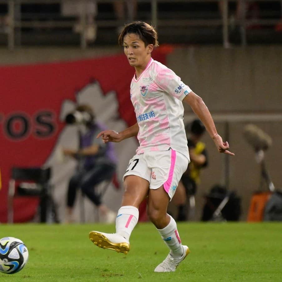 のインスタグラム：「.  🏆2023 #明治安田生命J1リーグ 第24節 #鹿島アントラーズ 2-1 #サガン鳥栖 ⚽️66' #楢原慶輝 @yoshiki_narahara   #sagantosu #信 #Believe #Jリーグ #Jleague」