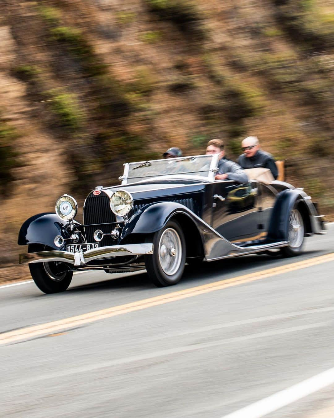 ブガッティさんのインスタグラム写真 - (ブガッティInstagram)「The Pebble Beach Tour d’Elegance by @PebbleBeachConcours encapsulates the sense of heritage in motion. Every year the rarest, most beautiful and well-kept classic cars from all around the world come together tracing the 17-Mile Drive along the Pacific Coast Highway to Big Sur and retour before being positioned for the Sunday Concours on the lawn of the Pebble Beach Golf Course with its breathtaking view.  Since the first ‘parade’ in 1950 BUGATTI has always been represented with some spectacular models, this year with a Type 38 Figoni and a selection of Type 57 versions. Conceived as the fastest, most luxurious and exclusive French touring car of its time, the Type 57 has been a predecessor of and inspiration for the CHIRON Super Sport.  #BUGATTI #PebbleBeachConcours #MontereyCarWeek #TourdElegance #PebbleBeachTour #PebbleCars」8月19日 23時28分 - bugatti