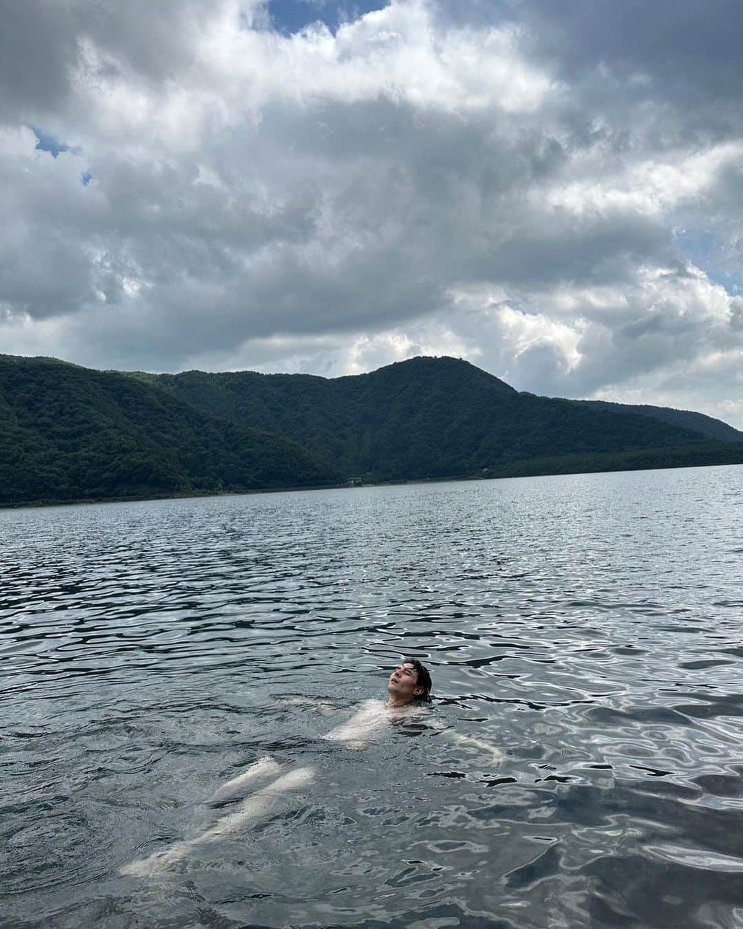 シールズ啓司さんのインスタグラム写真 - (シールズ啓司Instagram)「天然水風呂」8月19日 23時44分 - kkcc_
