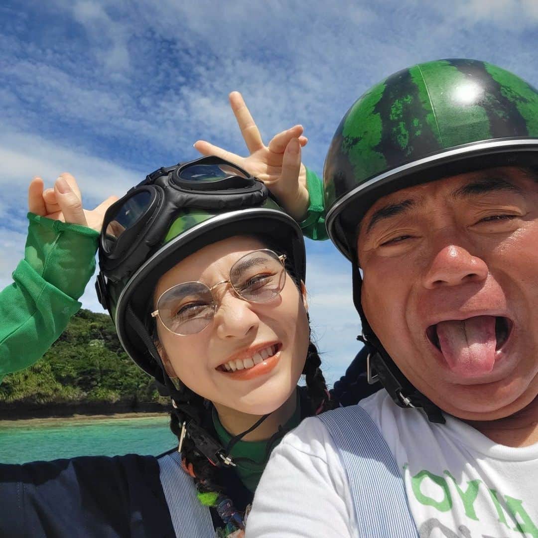 ファーストサマーウイカのインスタグラム：「#出川哲朗の充電させてもらえませんか  #充電旅   ありがとうございました🍉🏍️ 初めての石垣島、竹富島でしたー！！ 楽しかった🥹🙆🏻‍♀️✨ お会いできた島のみなさま、 旅行中のみなさまも ありがとうございました❤️」