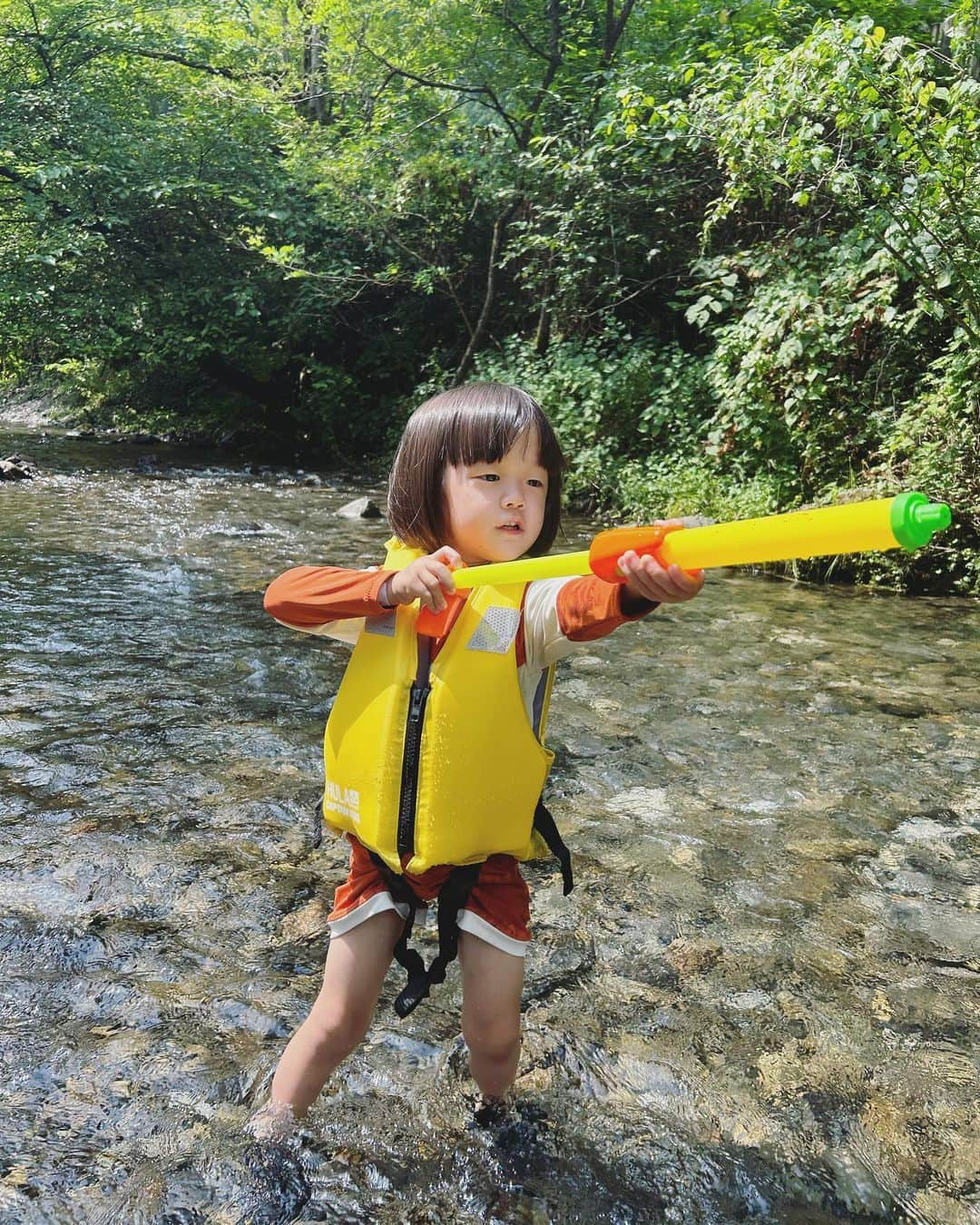 高見まなみさんのインスタグラム写真 - (高見まなみInstagram)「いよいよ夏休みもラストスパート...！ 2学期もがんばりましょう！  🧡💛💚🤎  #縦バージョン」8月20日 15時10分 - manami_takami