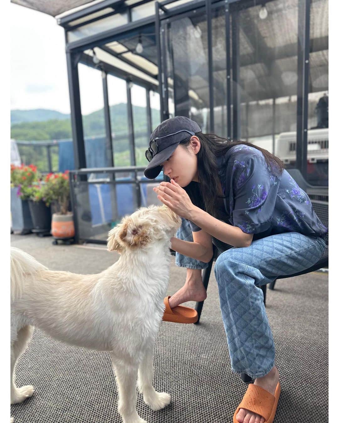 キム・ゴウンのインスタグラム：「🫶🏼」