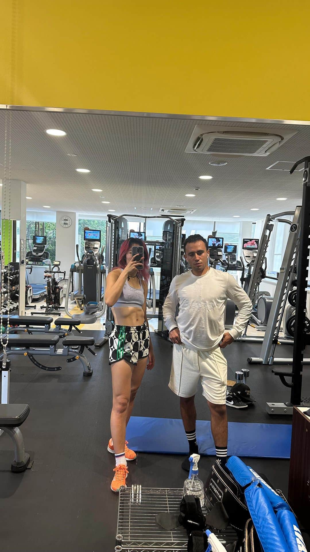 のインスタグラム：「“Hard work outweighs talent — every time.” - Kobe Bryant   The journey continues 🤝🫶⚽️  #nofootballnolife」