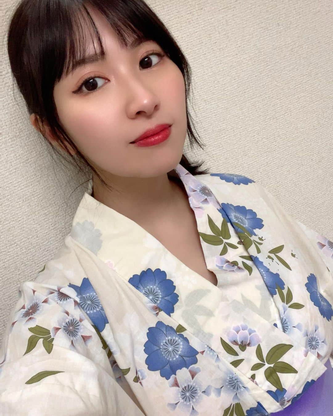 池田ゆうなのインスタグラム：「今年初の浴衣着れた👘満足！  #グラビアアイドル #グラビア #インスタグラビア #ポトレ #水着  #sexy #portrait #beauty #japanesegirl #日本的 #性感內衣 #性感 #内衣 #奶 #泳衣 #粉我 #좋아요 #좋아요반사 #좋아요그램 #좋아요환영 #twice好きな人と繋がりたい #サウナ #ボブヘアー #ボブ #アイドル #海」