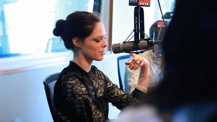 ココ・ロシャのインスタグラム：「Nearly 13 years ago this September, I made an exclusive video for @thecut in collaboration with my friend @cocorocha Oh, how I miss you, New York!  Featuring: @cocorocha  @jamesedwardconran  @zacposen  @behatiprinsloo   Directed by  @mulberryststudios   Cinematographers @fordhamdigi  @zacharyjumper」