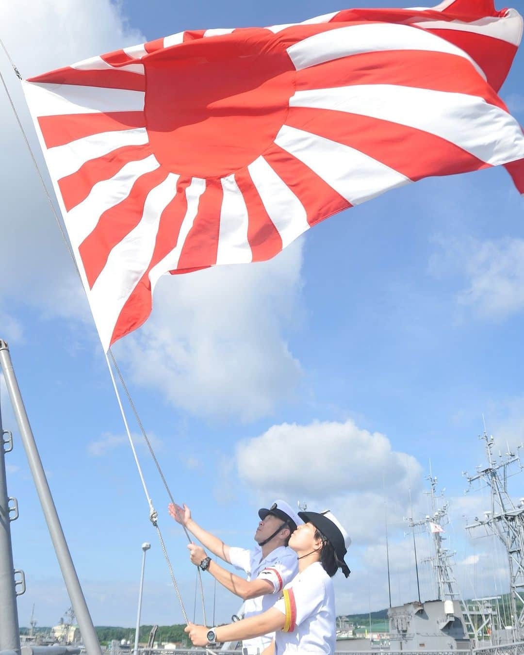 海上自衛隊のインスタグラム