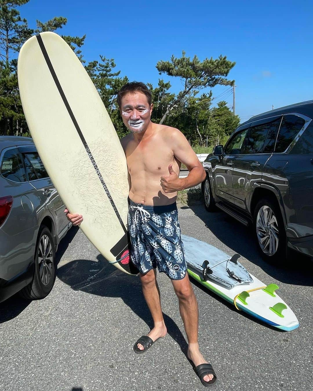 竹原慎二さんのインスタグラム写真 - (竹原慎二Instagram)「本日サーフィンデビュー🏄‍♀️乗れるか #サーフィン #初心者 #レッスンつきっきり  #結果は後ほど」8月20日 9時21分 - shinji__takehara