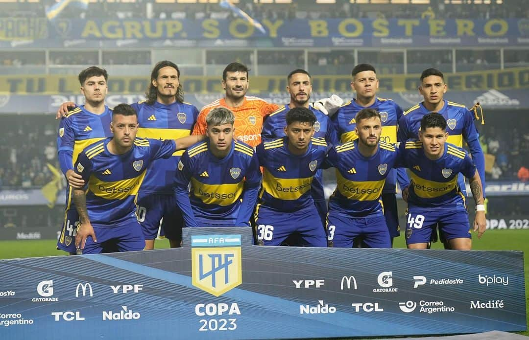 エディンソン・カバーニのインスタグラム：「Buen comienzo muchachos 💪… @bocajrsoficial」