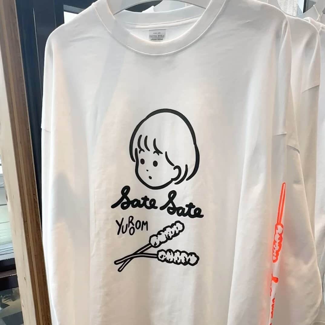 白根ゆたんぽのインスタグラム：「「LONG IS GOOD」 ロンTだけの展覧会、本日18時までです〜 代官山 SUPER PERSONAL SHOWCASE @sps_daikanyama  にて！」
