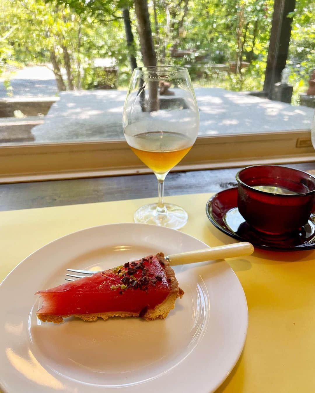 yuco_yoshidaさんのインスタグラム写真 - (yuco_yoshidaInstagram)「ずっと行ってみたくてブックマークしててやっと行けたバッバルーチさん☺️✨ ロケーションも最高でここシチリア？って錯覚したし(行ったことないけど←) ほんとに何を食べても美味しくて、、、お魚も地のもので朝採れの自家製野菜もとっても濃くて元気で優しいお味でほんとーーーーに最高でした😭ご馳走ってこういうこと。 ワインもどれも美味しかったー！ ワインショップも併設されるそうなので帰りに買うこともできちゃうやん。絶対買っちゃうやん。w 少し遠いけどわざわざ行く価値あり過ぎるので誰か一緒に行こうー♡♡♡ 本当にご馳走様でした！🥹👏 ・ ・ #シチリア料理 #堺市グルメ  #ナチュラルワインが飲める店」8月20日 13時05分 - yuco_yoshida