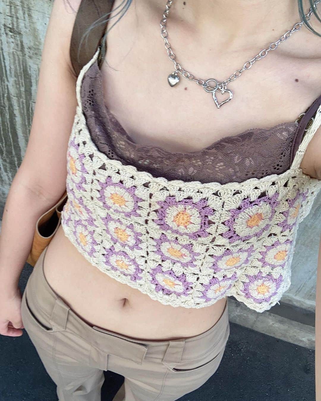 甘楽のインスタグラム：「🌞🌞🌞 #summerstyle  #へそ出し  🌻🌻🌻」