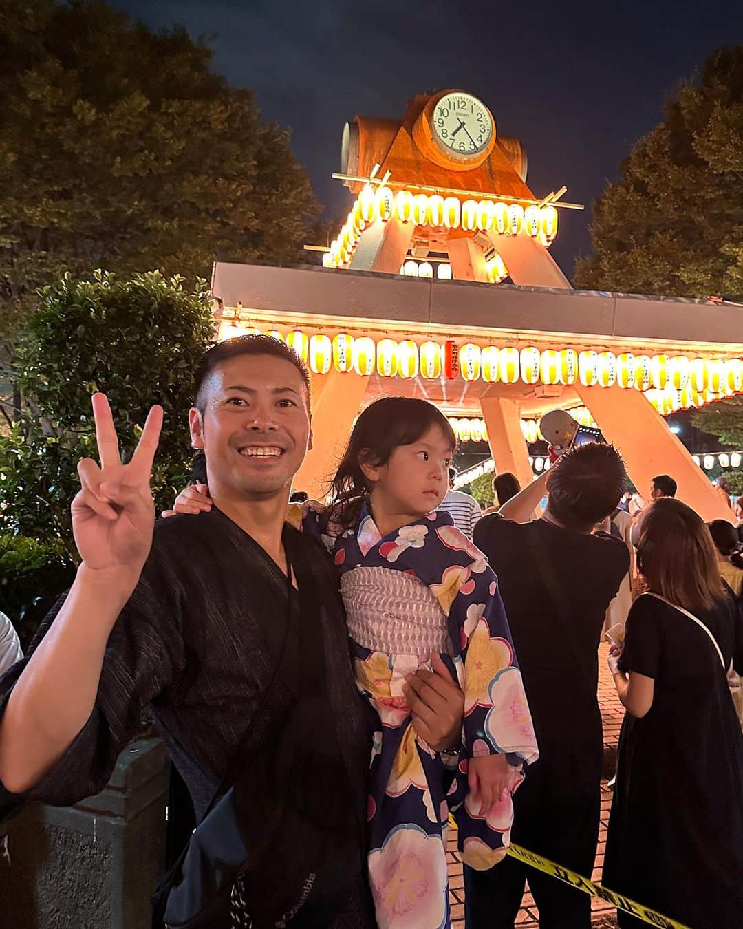 アキラ・コンチネンタル・フィーバーのインスタグラム：「#夏祭り👘」