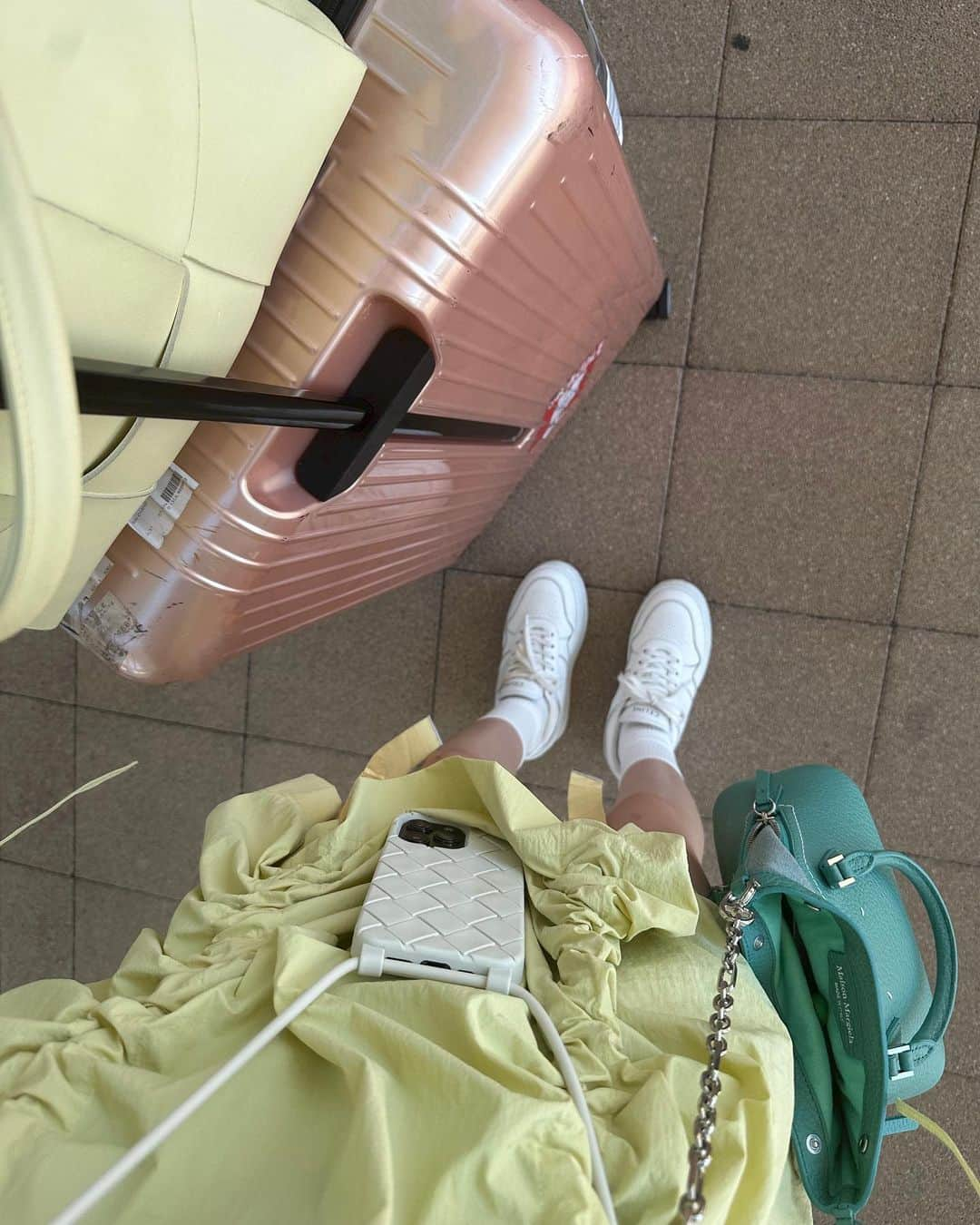 梯真奈美さんのインスタグラム写真 - (梯真奈美Instagram)「お盆休みは地元へ帰省✈️🌈🌼  #JOSEMOON #eimyistoire」8月20日 23時19分 - official_manami