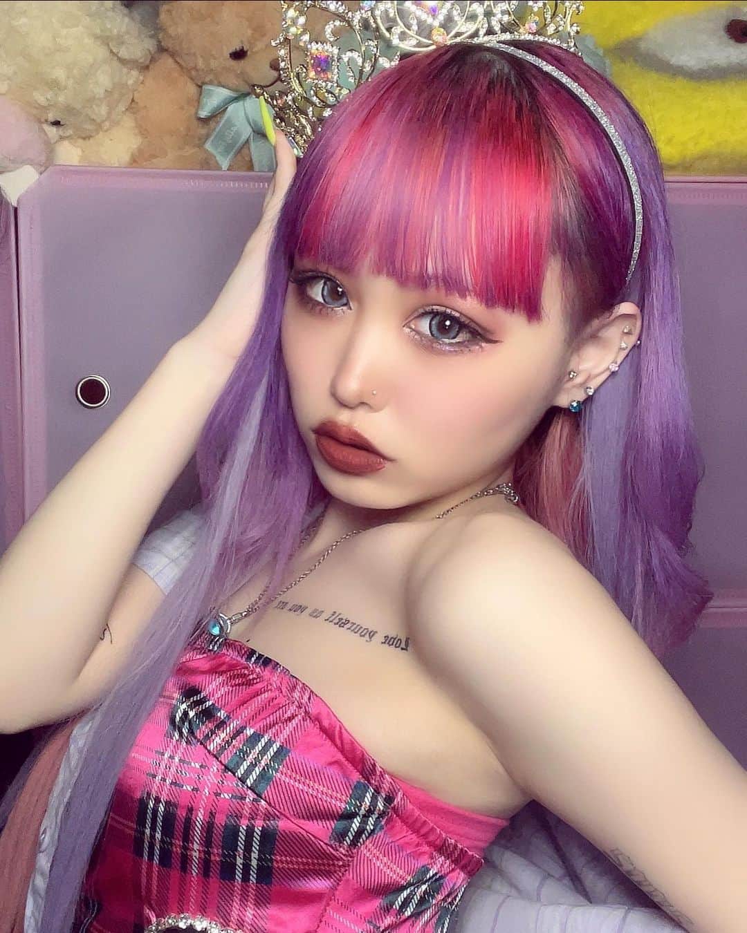 MANAのインスタグラム：「･ 今日で20歳最後👑🎀💖💜 ･ ･ ･ #instagram  #instafashion  #instamood  #fyp  #y2k  #20歳ラスト」