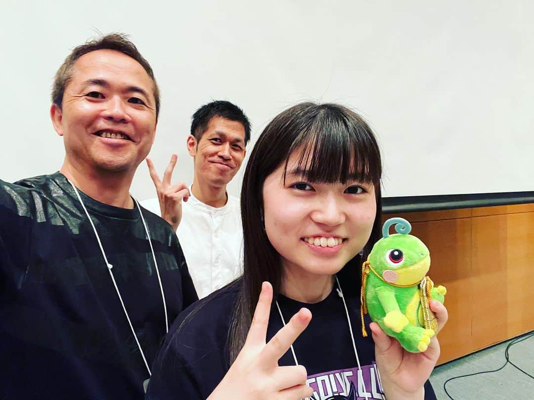 増田順一のインスタグラム：「ふじのくに子ども芸術大学にて講演して来ました！三枝成彰さんとの基調講演やユリーリエちゃんとクロスいがらしくんに講師をしてもらったポケモンバトル大会、eSportsについて話をして来ました。参加してくれた子どもたちに喜んでもらえて良かった！ #静岡 #ポケモン #バトル大会 #ふじのくに子ども芸術大学 #pokemon #esports」