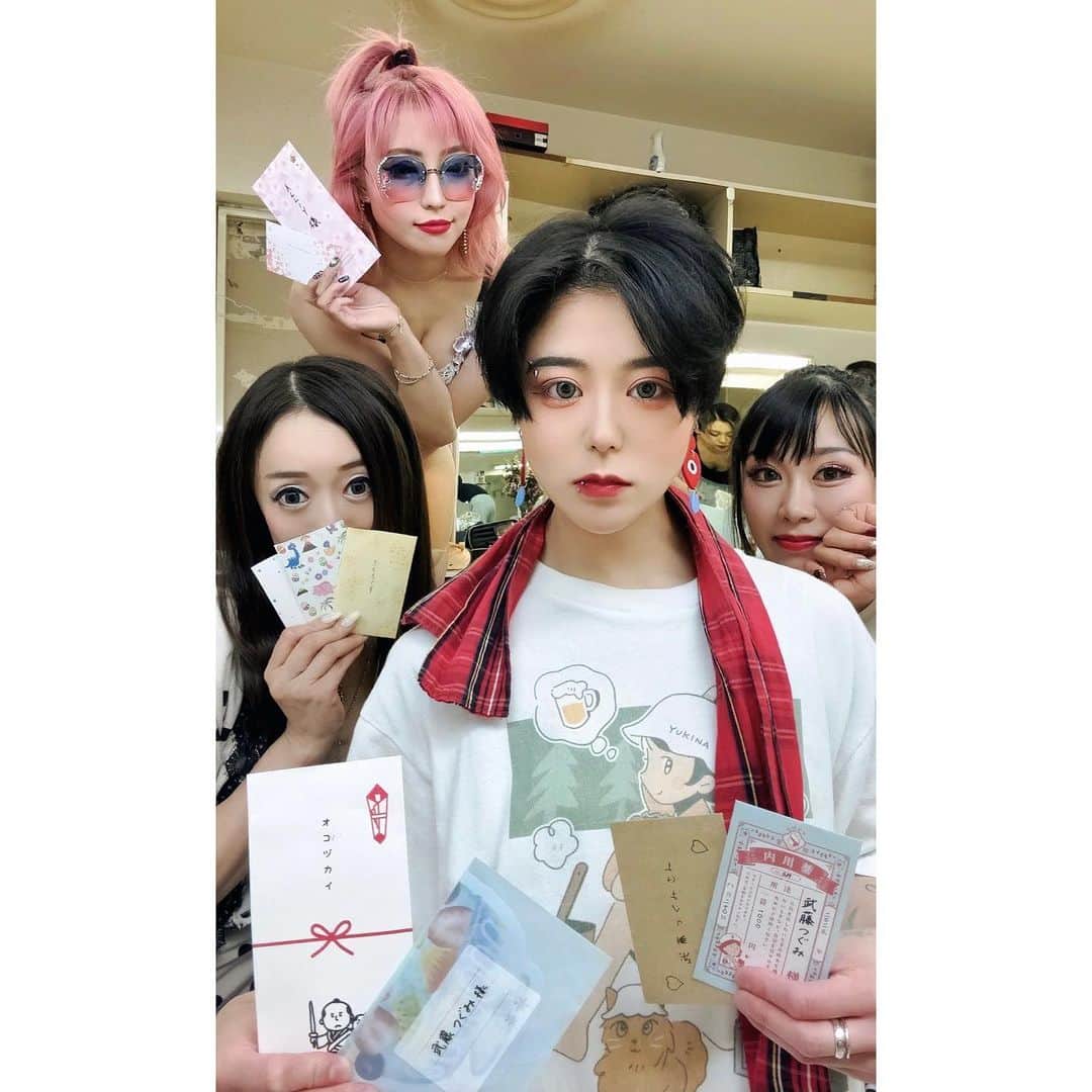 のインスタグラム：「2023.0820.𝐒𝐮𝐧𝐝𝐚𝐲.🏩  な×9んと連日の大入🧧💌🥂🍾ｶﾑｻﾊﾑﾆﾀﾞ💕皆사랑해요‪ꔛ‬♡‪ #りんだりんだ #浅草ロック座 #peaceloverock #PLR2023 #大入」