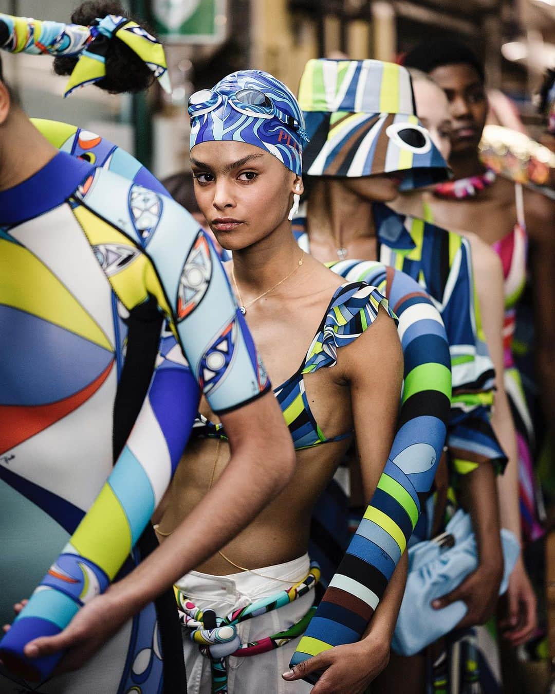 エミリオプッチのインスタグラム：「Everything you need to make a total Pucci splash.  Shot by @edouardcaupeil   #Pucci #InitialsEP」
