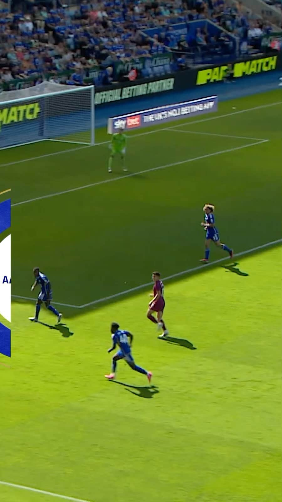 アーロン・ラムジーのインスタグラム：「@aaronramsey’s first @cardiffcityfc goal since 2011 was one he won’t forget in a hurry 🤩🤩🤩」