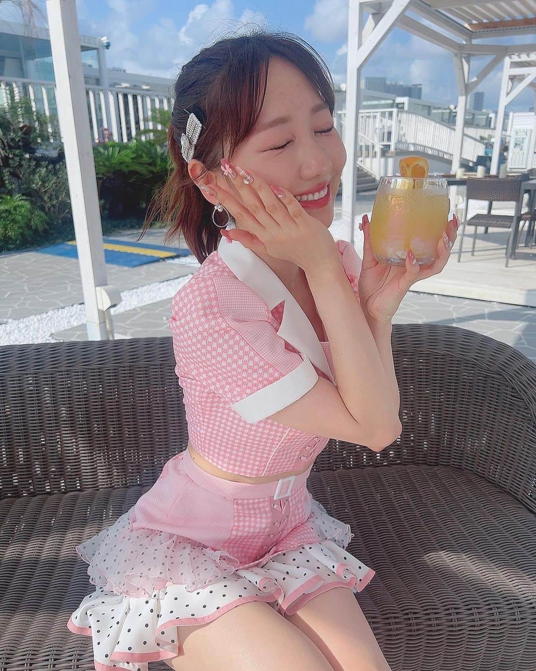 柏木由紀さんのインスタグラム写真 - (柏木由紀Instagram)「夏らしいことしたい〜🫠☀️🏖️🍹」8月20日 16時31分 - yukikashiwagi_official