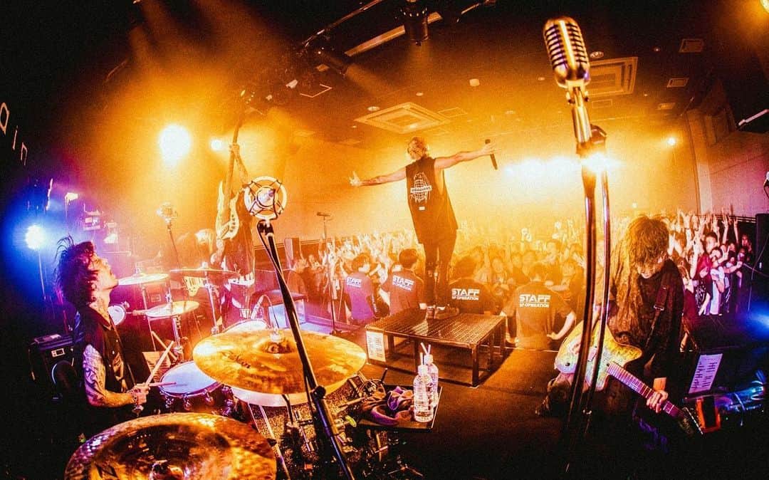 Masato さんのインスタグラム写真 - (Masato Instagram)「RE:ADMISSION LIVE HOUSE TOUR at 静岡 SOUND SHOWER ark with CROSSFAITH  Photos by @yamada_mphoto」8月20日 16時33分 - masato_coldrain