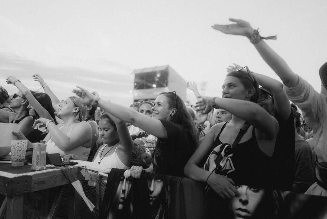 Tokio Hotelさんのインスタグラム写真 - (Tokio HotelInstagram)「Thank you Highfield! We had so much fun! 🫶🏻 📸 @leonschlesselmann」8月20日 20時48分 - tokiohotel