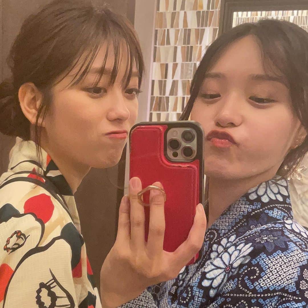 小牧那凪さんのインスタグラム写真 - (小牧那凪Instagram)「今年の夏 極めてよろし。🌞✨  好きな服の系統が真逆な2人、 着物と帯の色も真逆になりました。笑 みんな違ってみんな良い😌  @rion_tanimoto」8月20日 17時13分 - komaki_nana