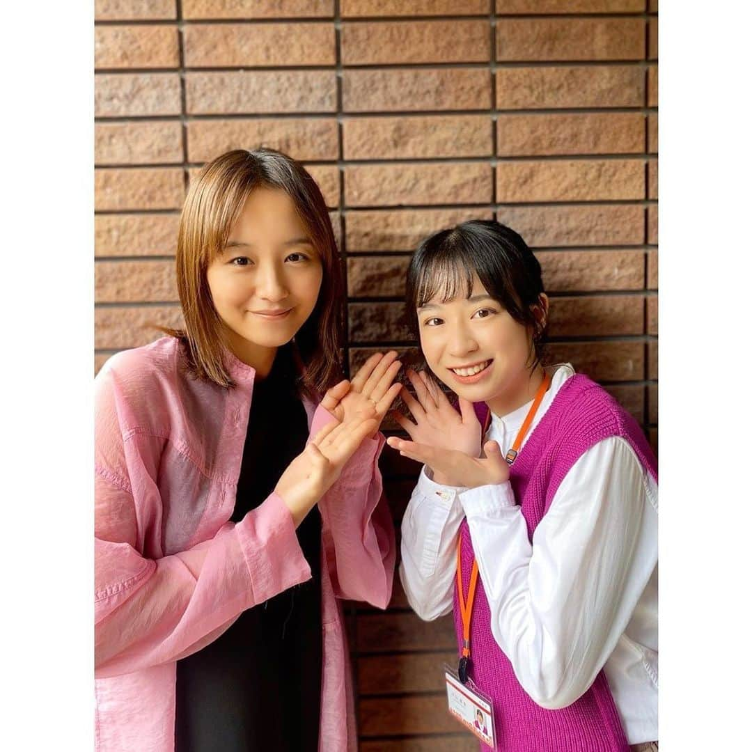 真下玲奈さんのインスタグラム写真 - (真下玲奈Instagram)「【出演情報】 「その結婚、正気ですか？」3話に出演します。 皆様、明日8/21(月)22:00〜 お楽しみに☺️🙌  堀口紗奈ちゃん @sanahoriguchi  舞台「momotaro」以来の共演です🍑  #岡本玲 さん #長妻怜央 さん #7ORDER #和田雅成 さん #押田岳 さん #薄幸 さん #納言 #向里祐香 さん #堀口紗奈 さん #まりあ さん #林ゆめ さん #冨手麻妙 さん #佐野岳 さん #その結婚正気ですか  #金杉弘子 さん #藤澤浩和 さん #ねりお弘晃 さん #真下玲奈」8月20日 17時33分 - r.mashitaaa.221