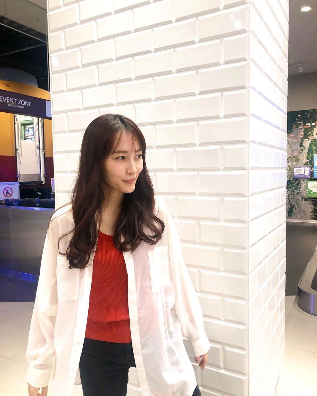 坂本ひろ美のインスタグラム：「今日も１日お疲れ様です☀️☁️」