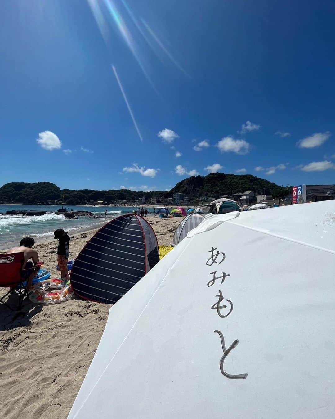 かめだなつみさんのインスタグラム写真 - (かめだなつみInstagram)「7.29🩵🪼🌊  激暑でした🥺🥵 でも海は透き通ってるし🛟 とても素敵なキッチンカー🚚に出会いました♡ . . . #守谷海水浴場 #千葉 #海 #beach #水着 #swimwear #夏 #summer #followme #f4follow  #ootd #instagood  #커플티 #남친룩 #팔로우 #선팔하면맞팔 #fff #l4like #selfie  #couplegoals #couple #date #couplephoto #網美 #随手拍 #좋아요반사 #셀카 #좋아요 #맞팔 #데일리」8月20日 18時08分 - kamenatsu0614