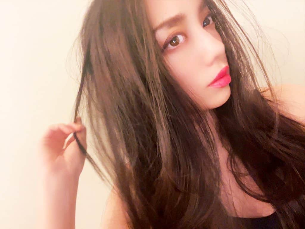 森本ナムアのインスタグラム：「【近々告知あり】  前少し言ってたこと👏  いよいよ始められるかな〜  #告知　#comingsoon‼️」