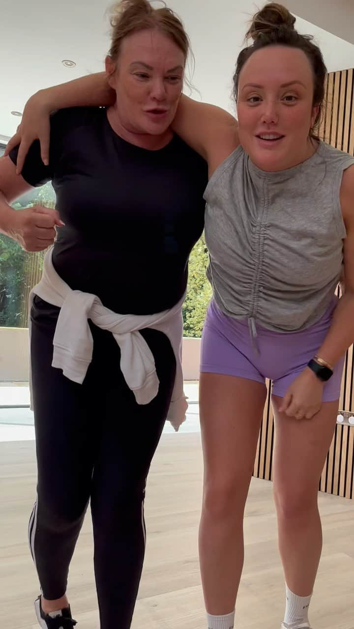 Aka SCUBA CHARLOTTEのインスタグラム：「I’m SOOOOOO proud of my mam! Yesterday she took steps towards her fitness journey! She set up her @blitznburn account and started with her fave workouts……combat! And also my FAVOURITE! ❤️ we have a 7 day free trial still available for any new sign ups! Start your journey TODAY why the hell not!!!! There’s no time like the present 💪🏼💪🏼 also I am going live IN APP tonight to discuss some BIG CHANGES to blitz and burn, exciting competition plans and plans for next year! Don’t miss out! Only in the @blitznburn app TONIGHT! Link in bio to sign up 👆🏼@letitia.Crosby forever my inspiration ❤️」