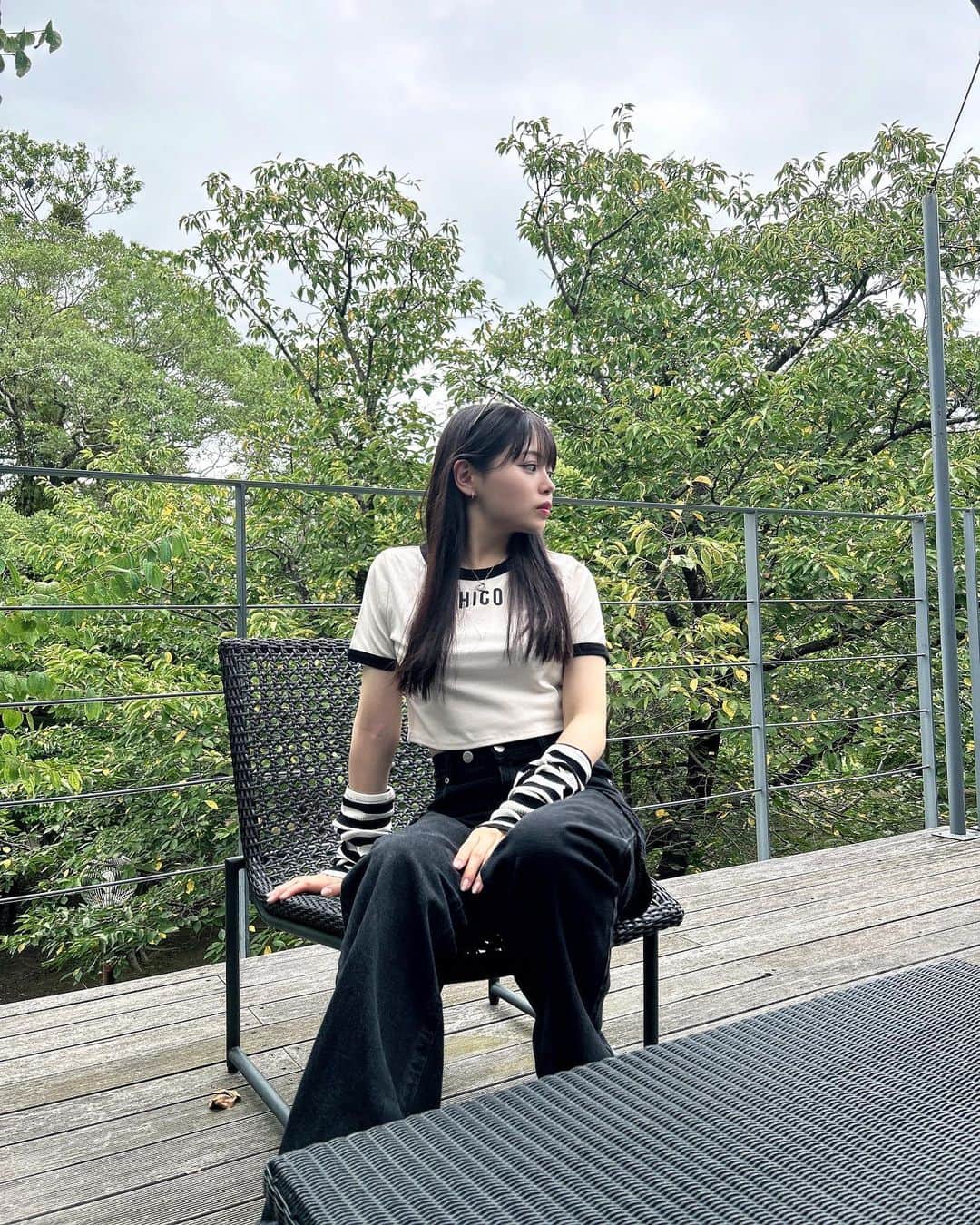 のインスタグラム：「今日もあっっっつかったね〜 ミニ扇風機に助けられる日々🫠  #shopping #streetstyle #street #style #cafe #cafehopping #福岡 #福岡県 #カフェ #ランチ」