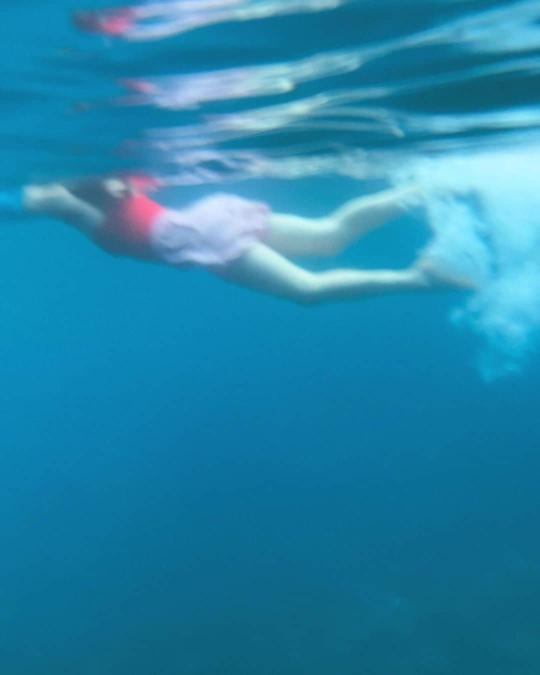ソン・ファミンさんのインスタグラム写真 - (ソン・ファミンInstagram)「울릉울릉~🏊‍♀️🏊‍♂️🏊」8月20日 19時02分 - hwa.min