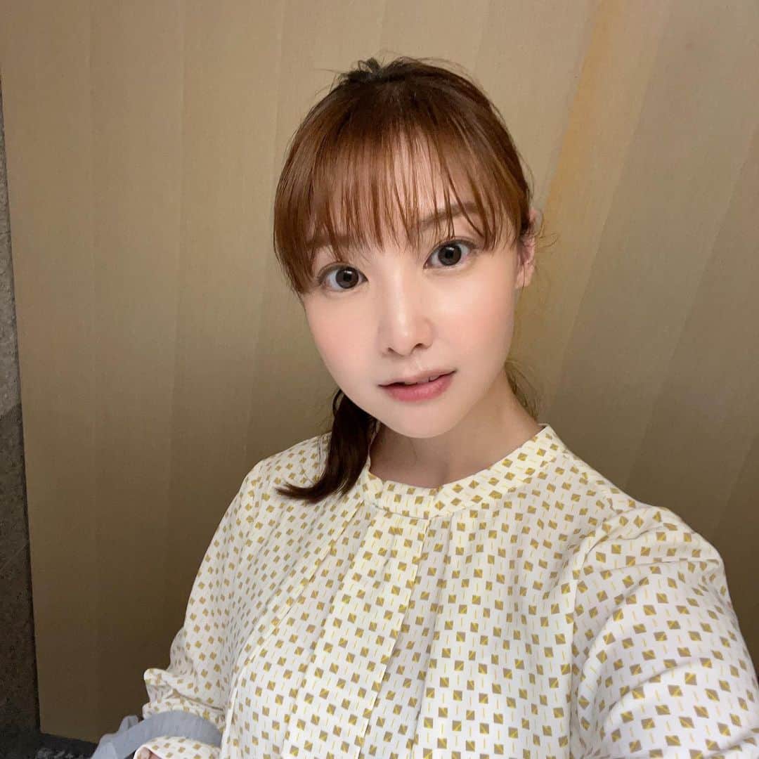 小池唯のインスタグラム：「. 撮影でーしーたっ！🤗」