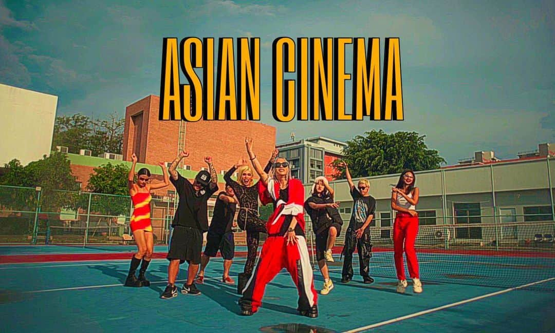 Red Eyeのインスタグラム：「"ASIAN CINEMA" OUT NOW🔥  撮影してくれたタイのCREW、 MVに参加してくれた皆と作った この夏最高のMVです✌️  You Tubeへ GO🌴  Director : JEDIIANO @jediiano  1st AST. Director : Kwanpizza 2nd AST. Director : Nuttakamon Saiyaithong Producer : Nanthaphon Yumi Executive producer: Thicha T. Line producer: Namenon DOP : A0NGKAi  Focus Puller : _ZA55 ASSISTANT CAMERA : D4MNLIFE RUNNER : Feelfongfod DIT : POOMTT Art Department : Art9.millimeters Editor & VFX : ISSXRRF Colorist : MADNESS COLOR  GAFFER : Panonnnnn CAMERA EQUIPMENT : BEARYHOUSE  LIGHTING EQUIPMENT :  Fill Light Service Lighting Team : Vida, Maxx, Beer.Tanachai, FFFFF.NTK Still Photographer : PKSNM Interpreter : Pattarawadee Siriwattanachai  MAKE UP ARTIST & MANAGER : Kawahara Ayaka @h_____ayk  Stylist : Canamori Yuya @cocanamori  Hair Stylist : Hiroko Yamaguchi @hirokobraider   Special Thanks F.Hero D.O SALU B-Yas  JRBUBBLEGUM  J JAZZSPER  @ftodah  @dogg_run_garage  @salu_info  @brooklyn_yas  @jrbubblegum_  @jjazzsper」