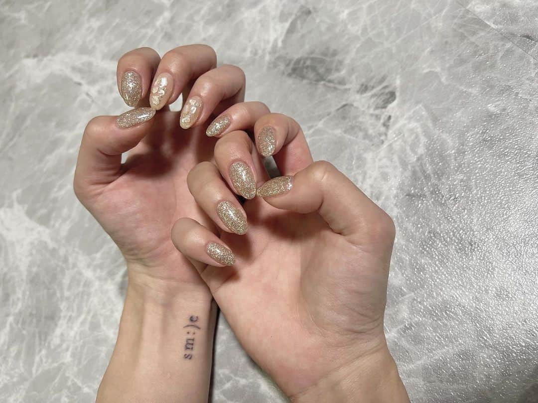 坂井朝香のインスタグラム：「NEW nail☺️❤️‍🔥」