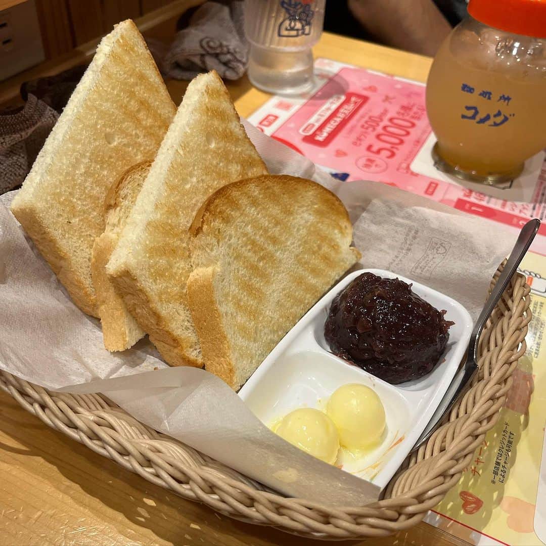 藤原ヒロシのインスタグラム：「夜にモーニングみたいな。」