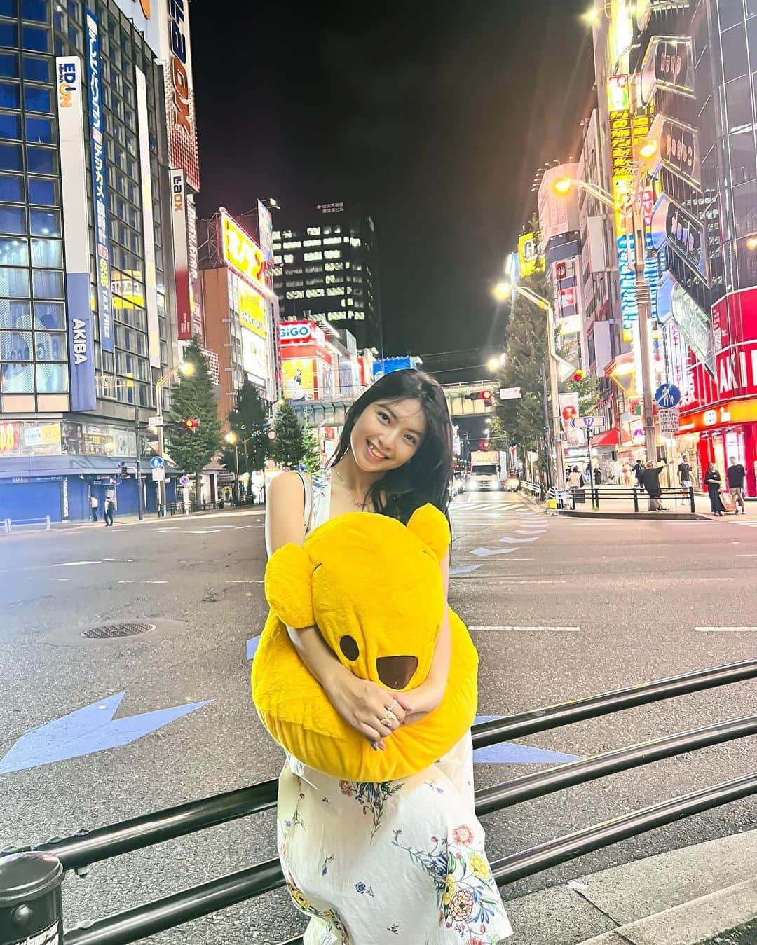 シャニア・グラシアさんのインスタグラム写真 - (シャニア・グラシアInstagram)「Akihabara✨」8月20日 20時11分 - jkt48gracia