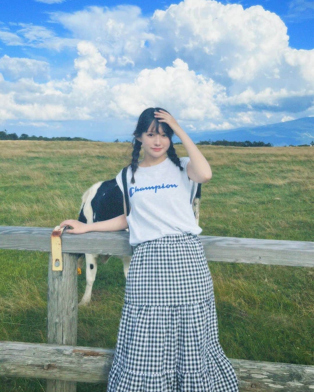 りんぴぴのインスタグラム：「‪‪❤︎‬ 初の長野🌿 空気が美味しいってこういうことか…！！って思いました 本当にすごくすごく💭  最後の写真なんでこの顔したのか謎🤨」