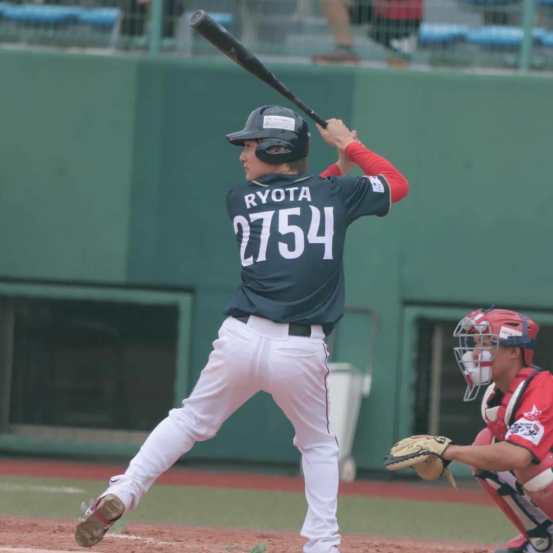 船越涼太のインスタグラム：「.  レフトフライ  #野球#プロ野球#広島#カープ#広島カープ #三次きんさいスタジアム #夏 #2754」