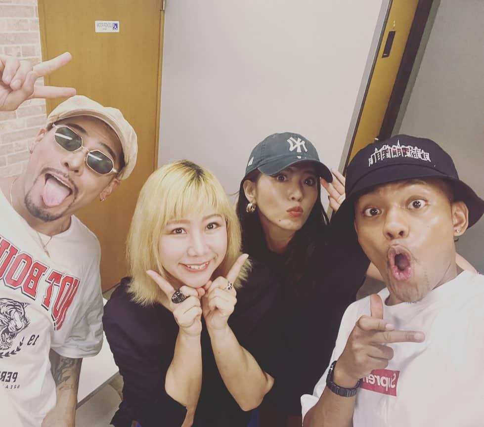 RYONRYON.のインスタグラム：「REHEARSAL❗️  #RyonRyon #Risako #Aru #Angelo #makigoto」