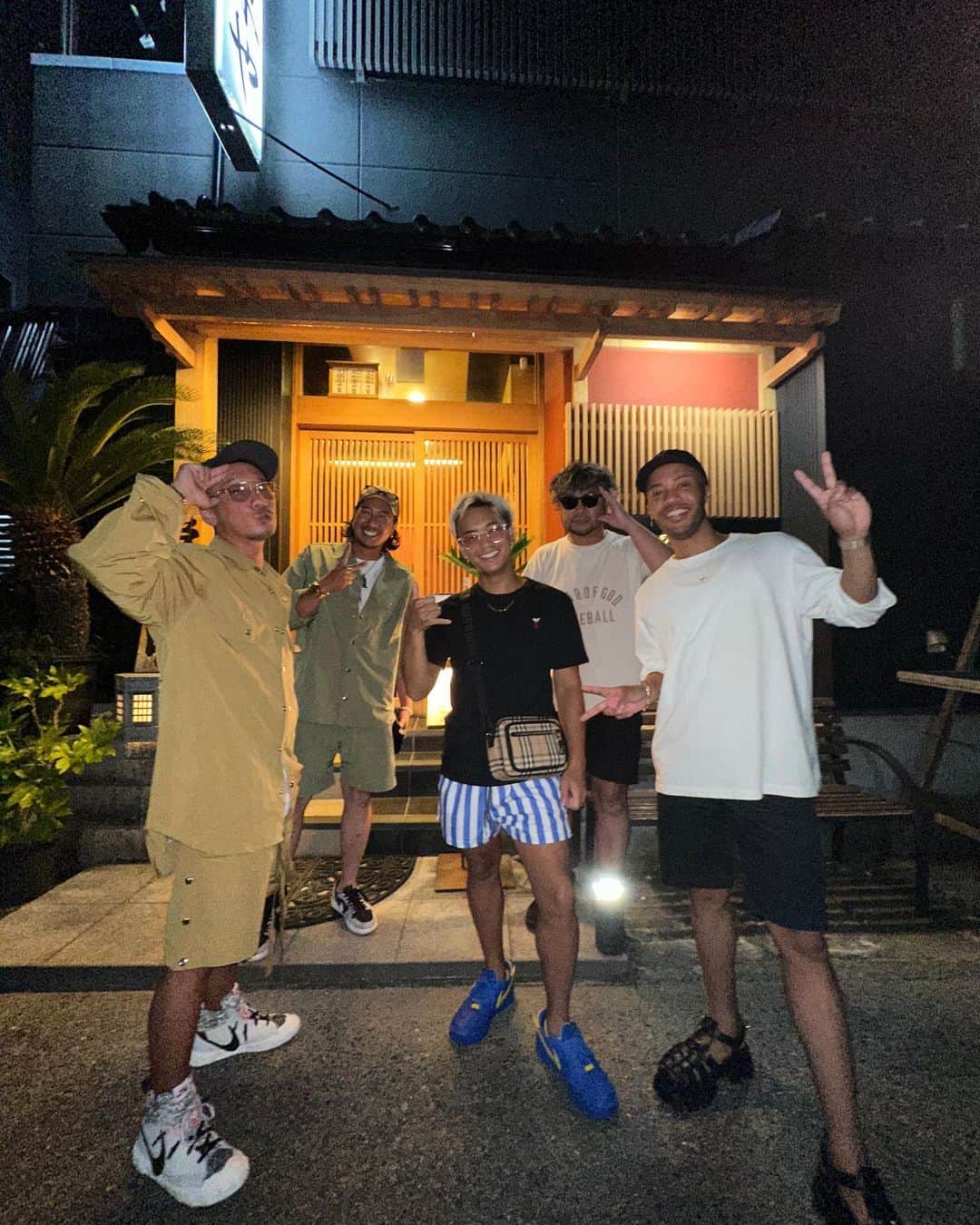 Richesのインスタグラム：「福島県いわき市！最高に楽しかったな〜✨✨ このメンバーおもろ過ぎたからまたみんなで何かやれればいいな😎 会場に来てくださった皆様、あざまるくんでした🙏 PS.鬼の二日酔いがやっと少し良くなってきました」