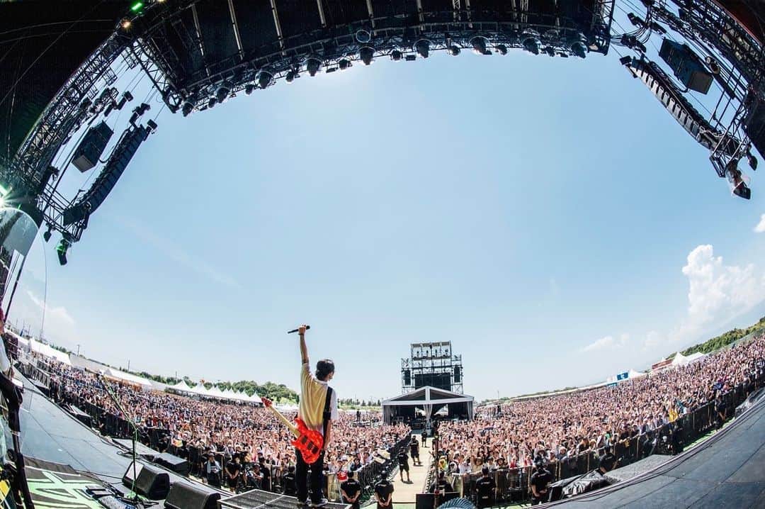 WANIMAのインスタグラム：「SUMMER SONIC 2023 OSAKA   Photo by Jon…   #WANIMA #サマソニ」