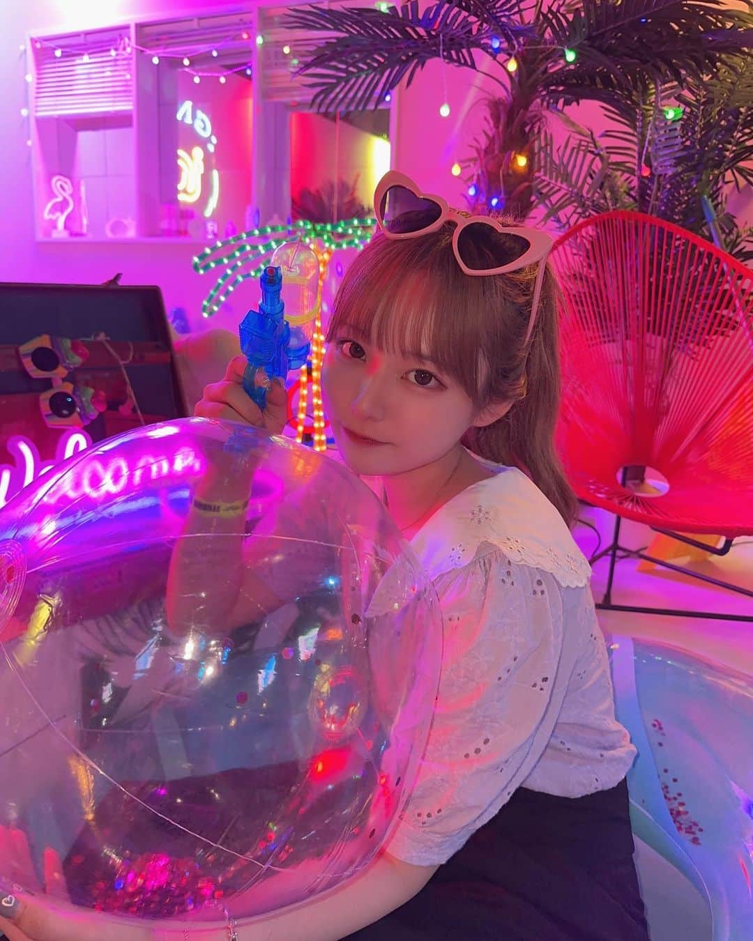 栞麗のインスタグラム：「🎀💕💓💗 28万人ありがとう(｡•́ωก̀｡).｡」