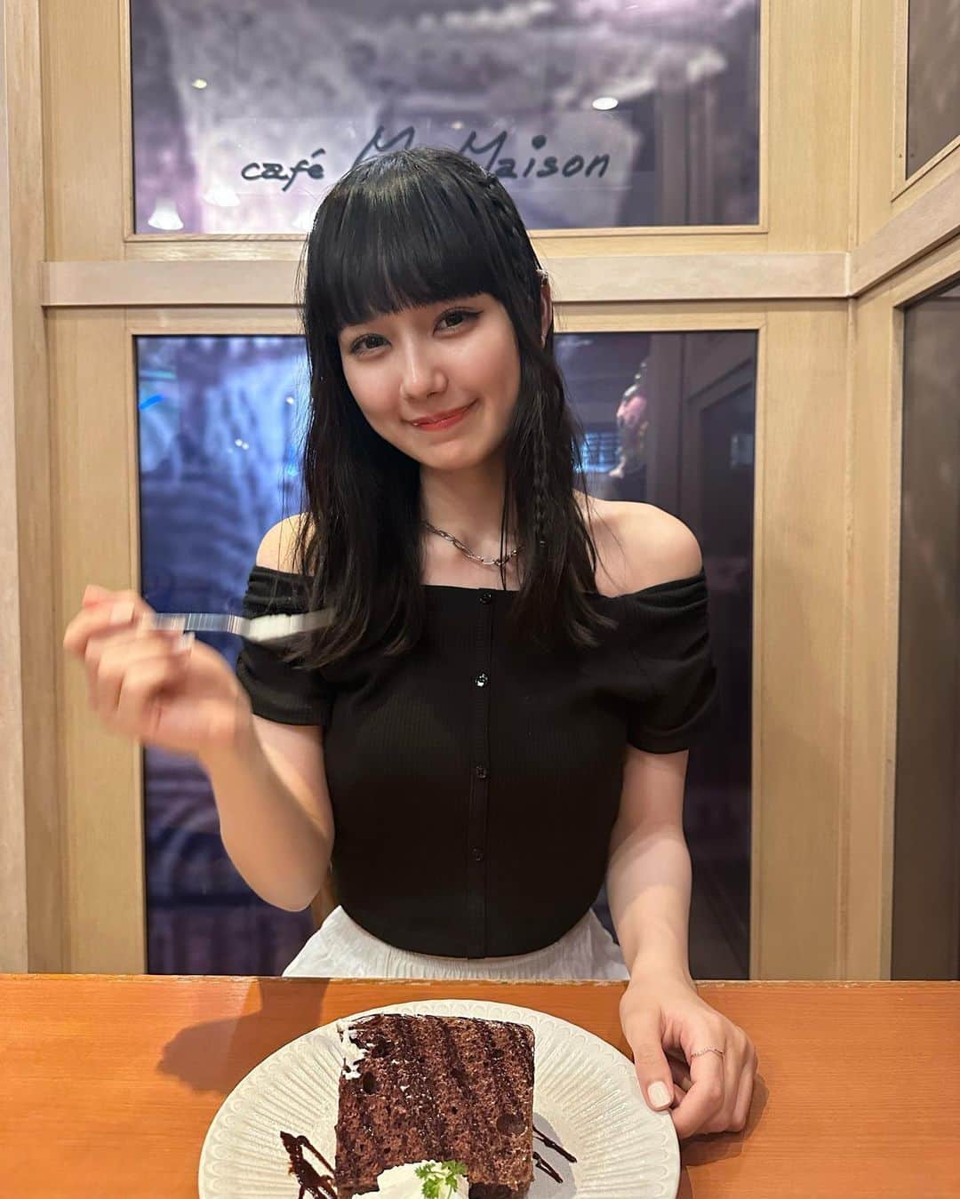 松本恵莉紗さんのインスタグラム写真 - (松本恵莉紗Instagram)「シフォンケーキ食べました😋🍴」8月20日 20時58分 - elisa_matsumoto